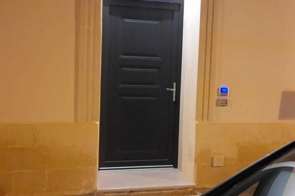 Casa Vacanze Laura1 Lecce Luaran gambar