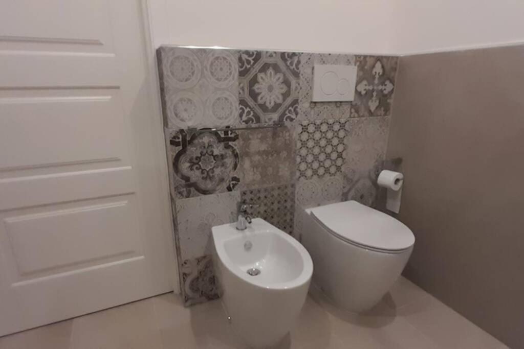 Casa Vacanze Laura1 Lecce Luaran gambar